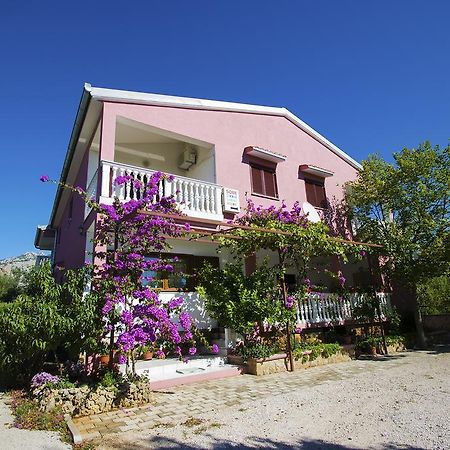 Apartments Zile Starigrad Paklenica Exterior photo